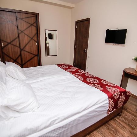 Hills Hotel Τυφλίδα Εξωτερικό φωτογραφία