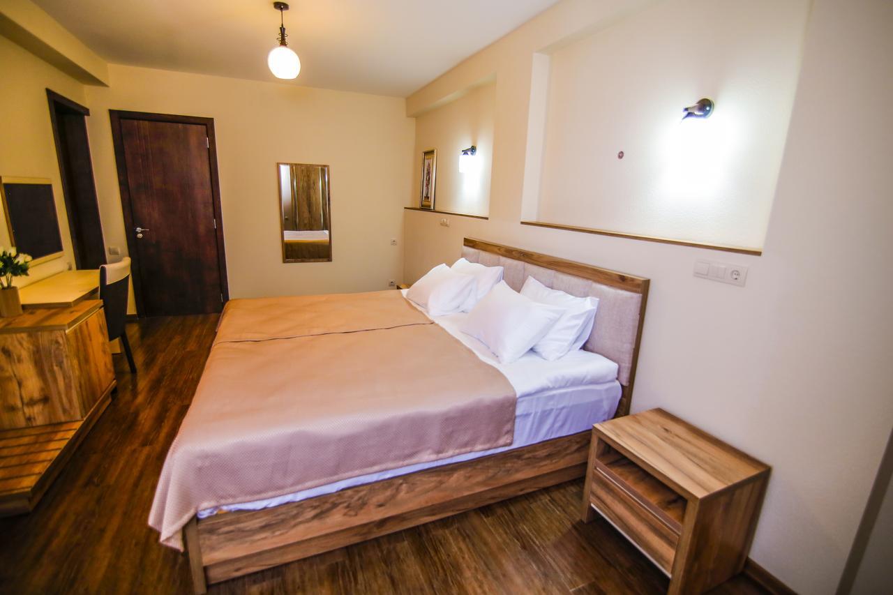 Hills Hotel Τυφλίδα Εξωτερικό φωτογραφία