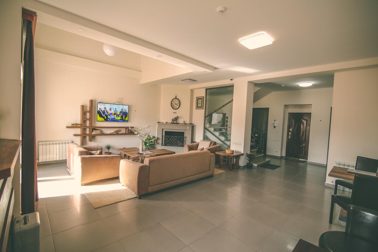 Hills Hotel Τυφλίδα Εξωτερικό φωτογραφία